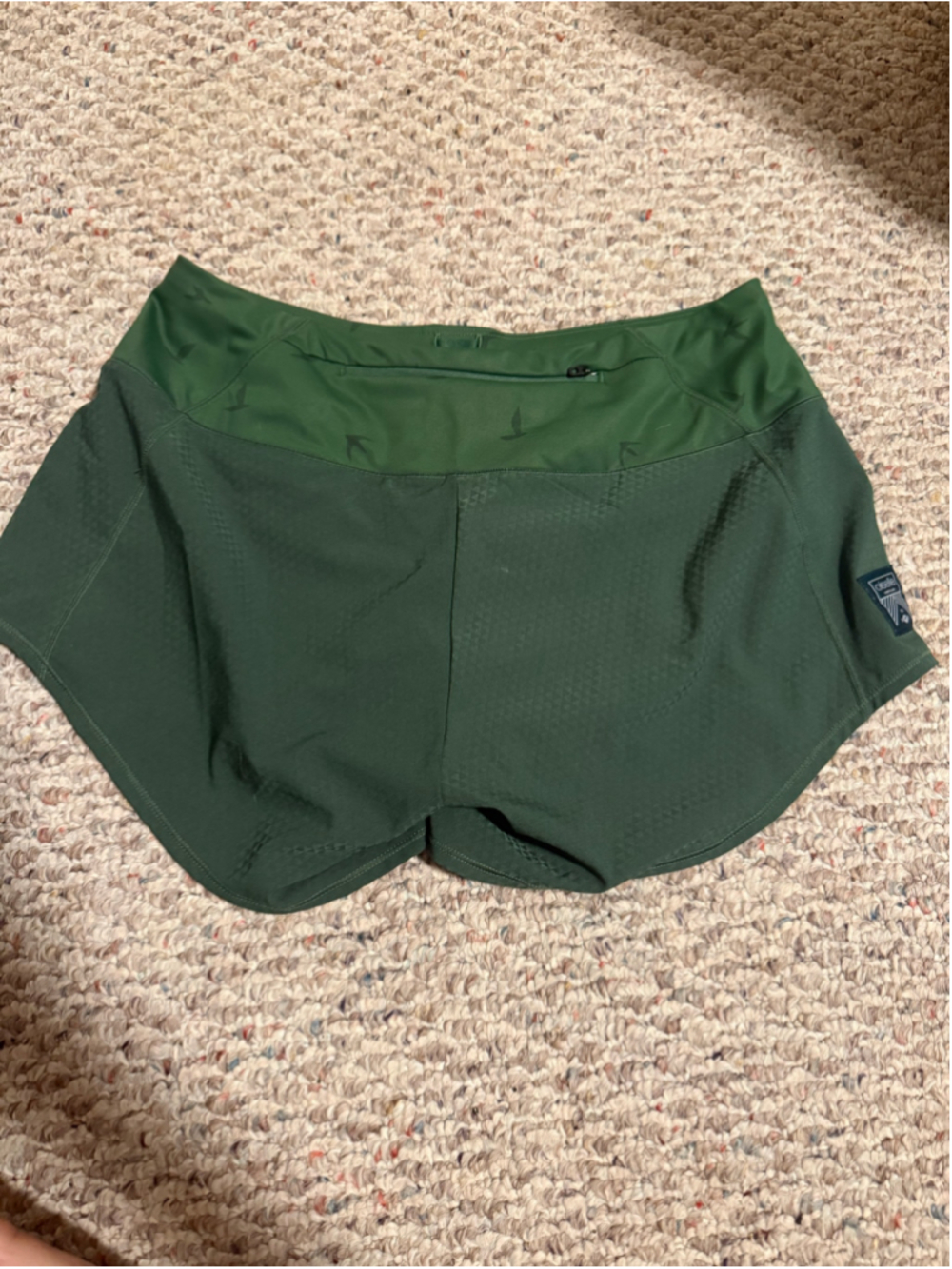 Oiselle W ROGA SHORT LUSH Green 6”- Size 4 - Picture 11 of 16